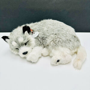 Perfect Petzzz Alaskan Husky Pet Sleeping Dog 9” Tested Working Realistic